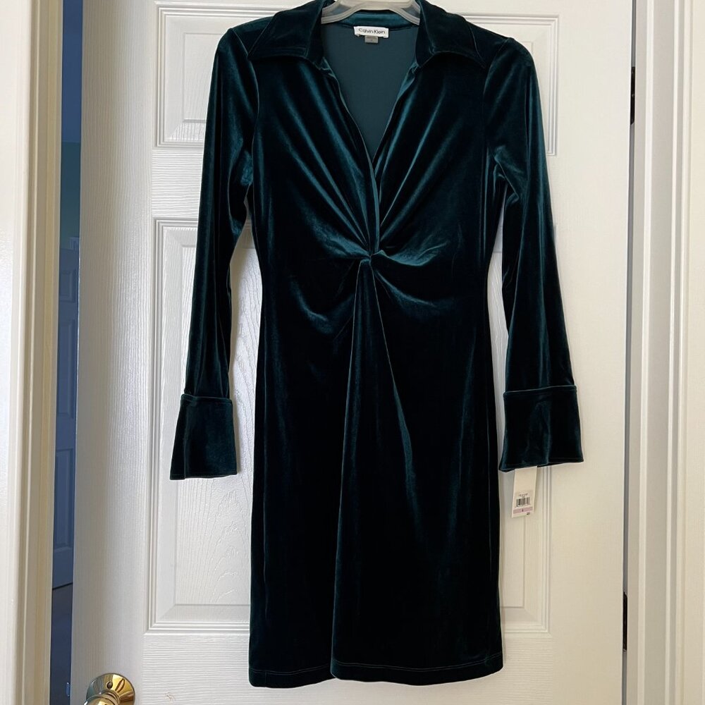 NWT Calvin Klein Velvet Sheath Dress